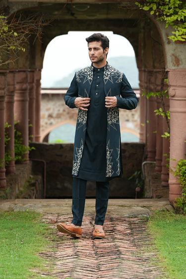 Gold Star Embroidered Bundi Set