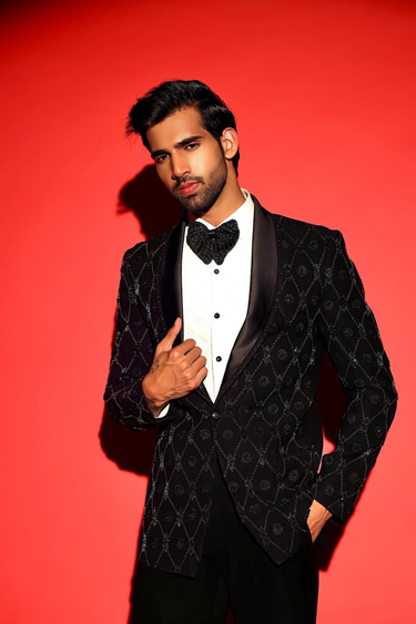 Noir Diamond Tuxedo
