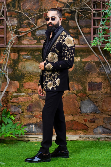 The Regal Zari Tuxedo