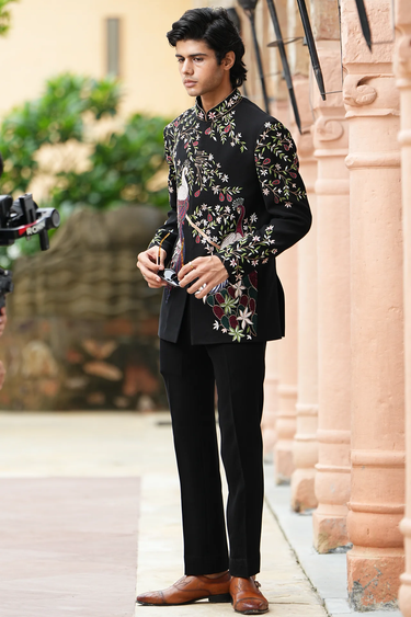 Jodhpuri with multicolour resham and cutdana embroidery, comes with matching trouser.